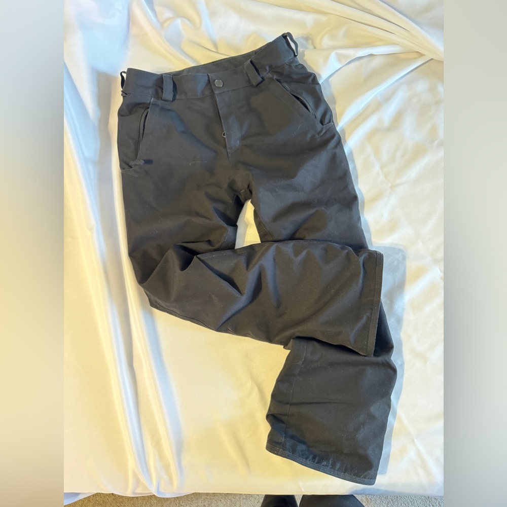 Volcom “true to this” boys snowboarding pants with zip tech